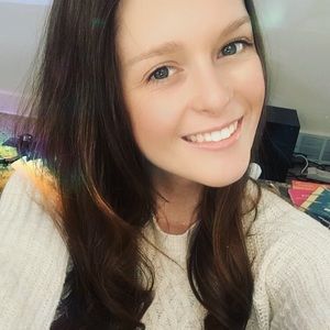 Meet your Posher, Christie